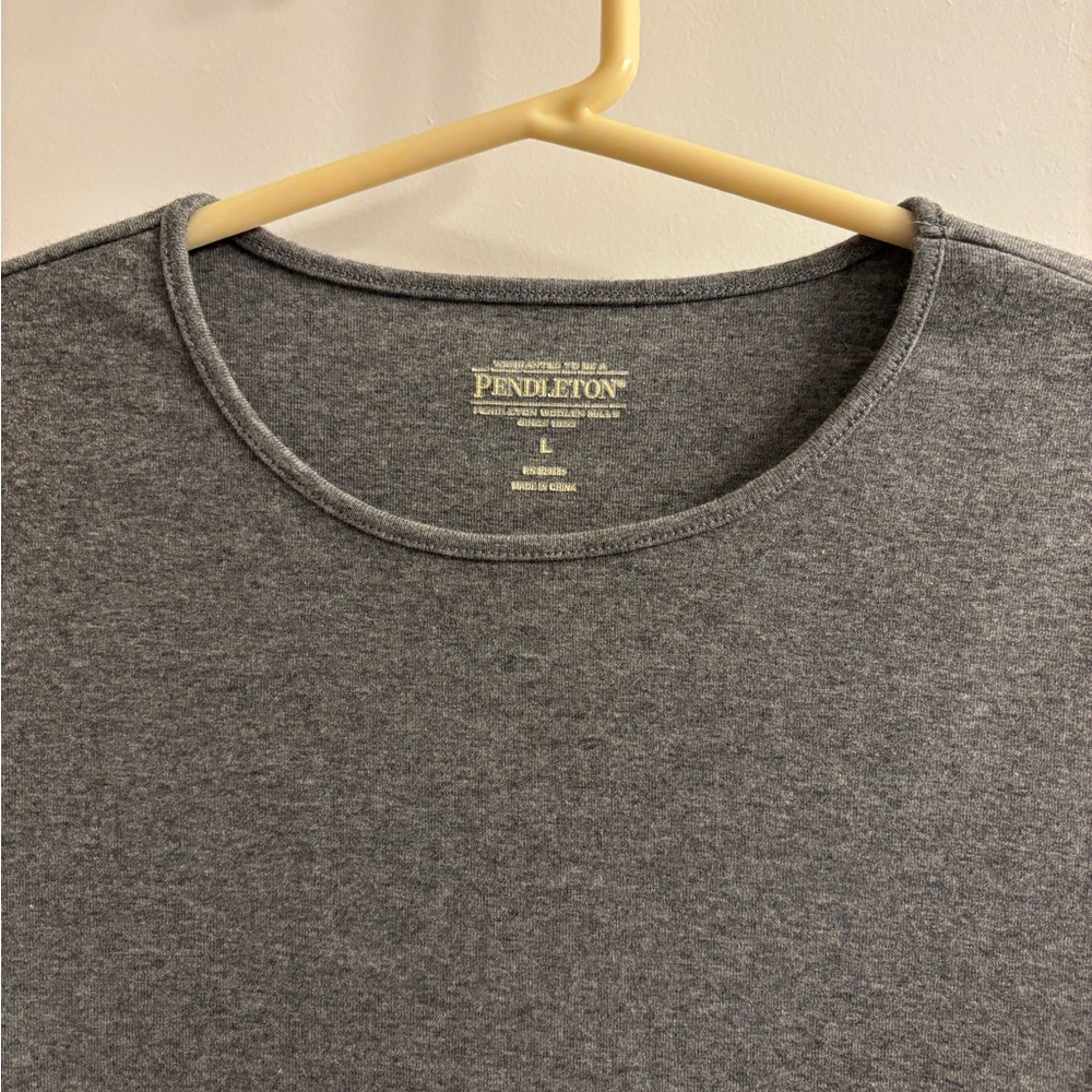 Pendleton Heather Gray Crew Neck Long Sleeve Tee … - image 2